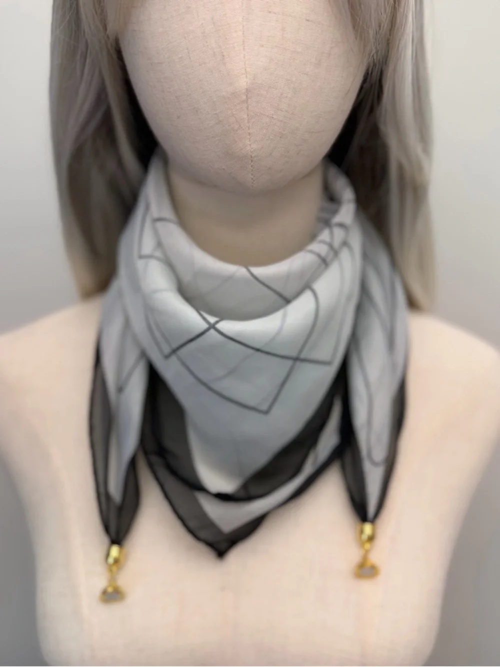 Black White Square Scarf Abstract Print Sheer Magnetic Corners 23”